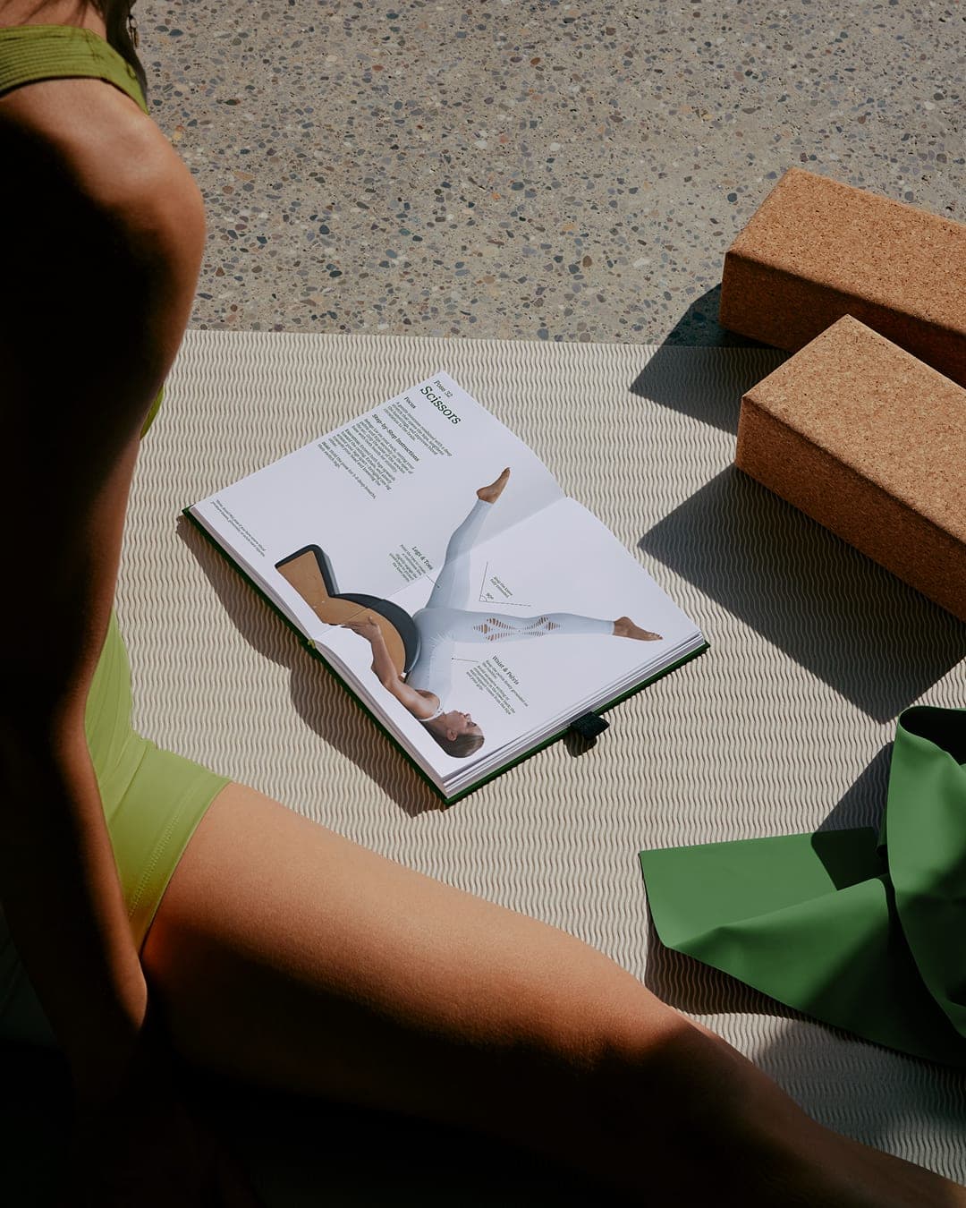 Hinyoga – Health & Wellness identity by Lever Studio, additional view 9 of 10